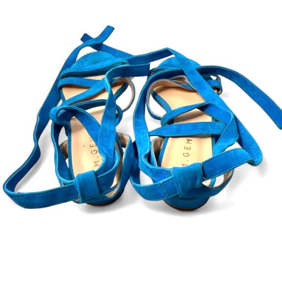 Vivid Turquoise Strappy Wrap Flat Sandals by M GEMI, size 9 - Picture 7 of 8